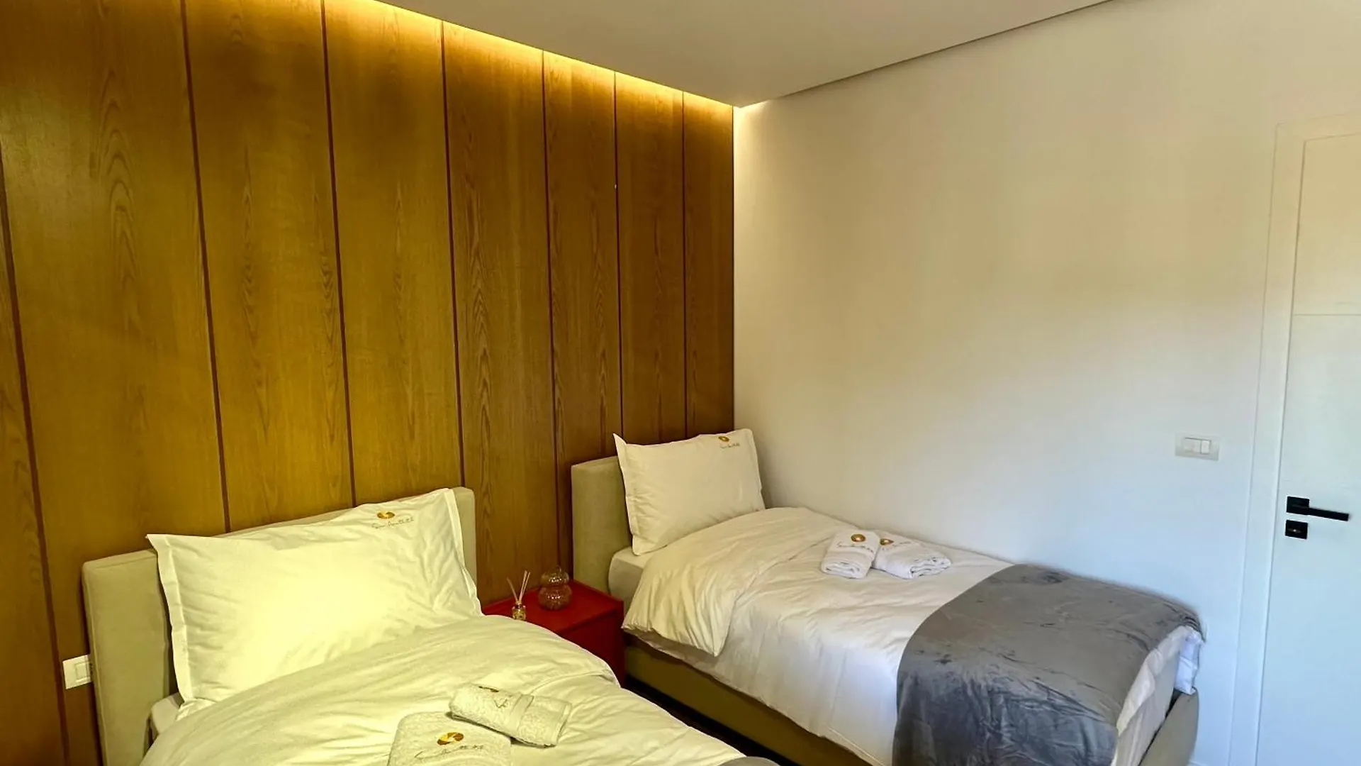 Suv Aparthotel Pogradec Albánie
