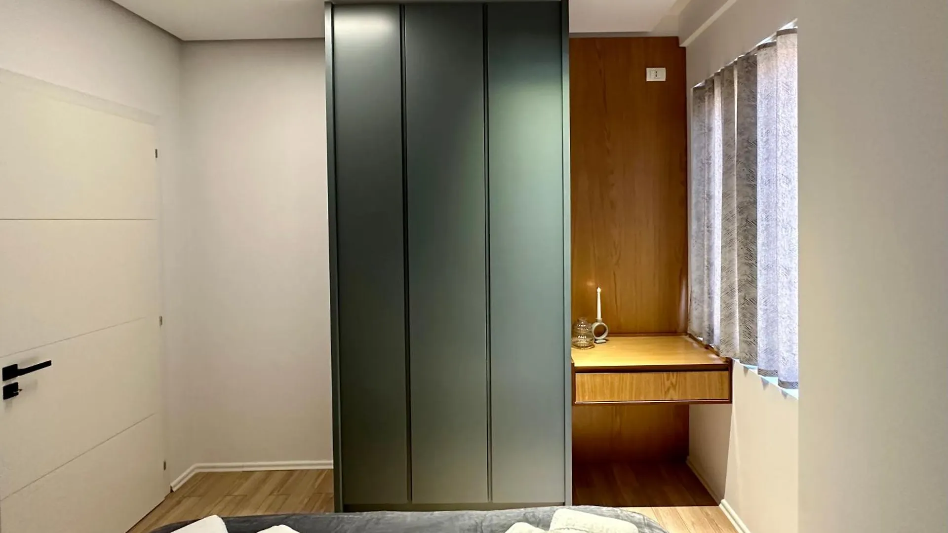 Suv Aparthotel Pogradec